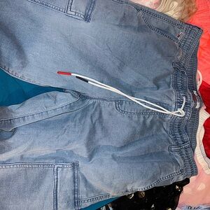 TOMMY HILFIGER JOGGER JEANS